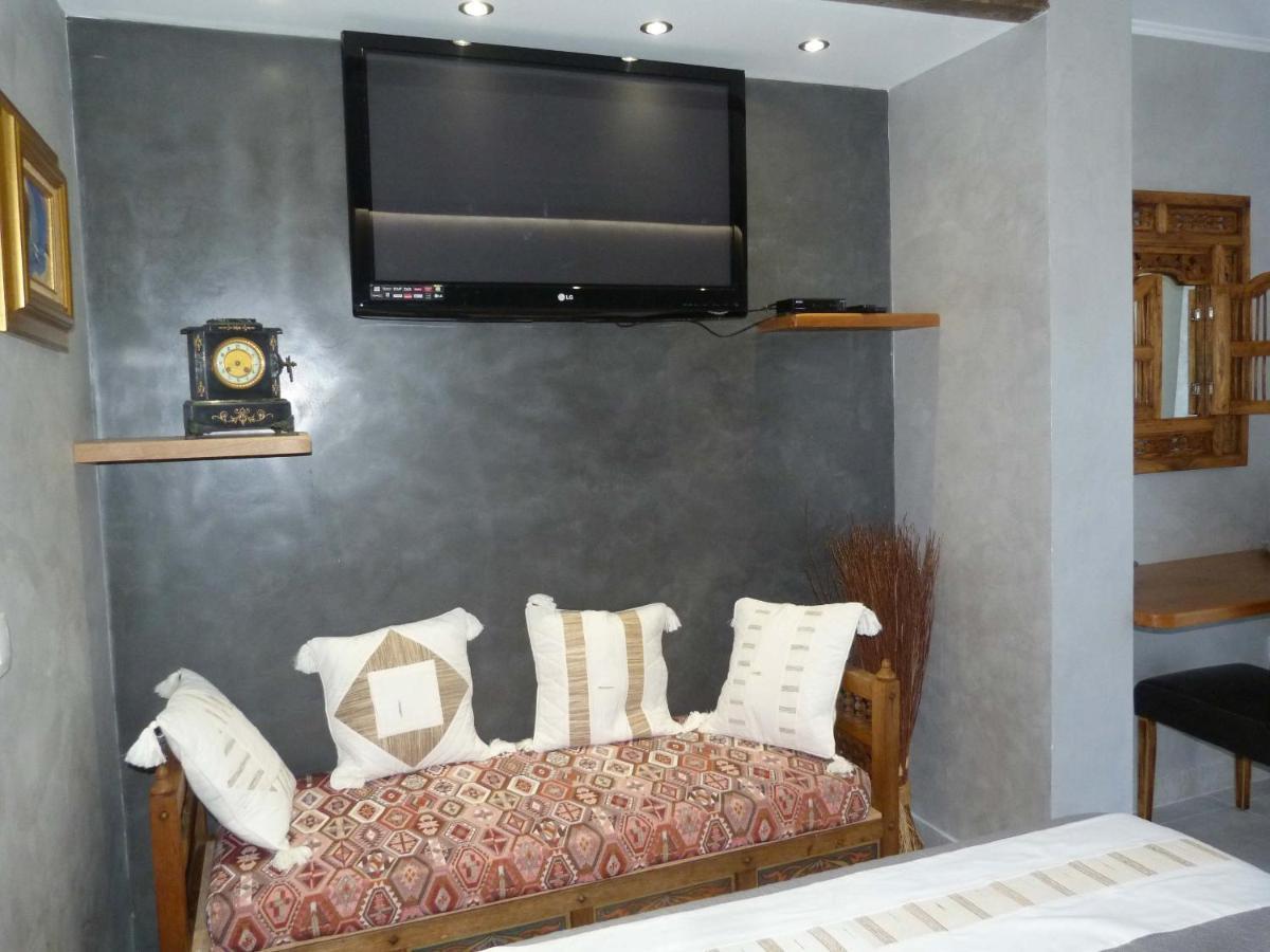 Les Bambous B&B Levens Ngoại thất bức ảnh