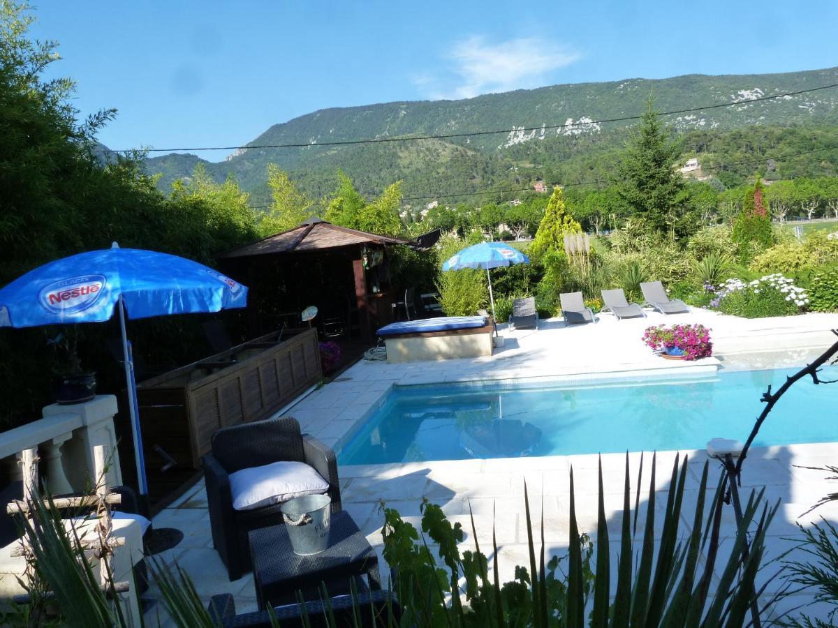 Les Bambous B&B Levens Ngoại thất bức ảnh